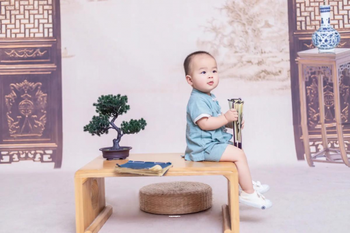 通许孕妇肚子上的黑线